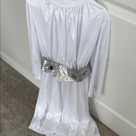Disney Parks Princess Leia White Hooded Long Sleeve Dress with Silver Belt  5/6